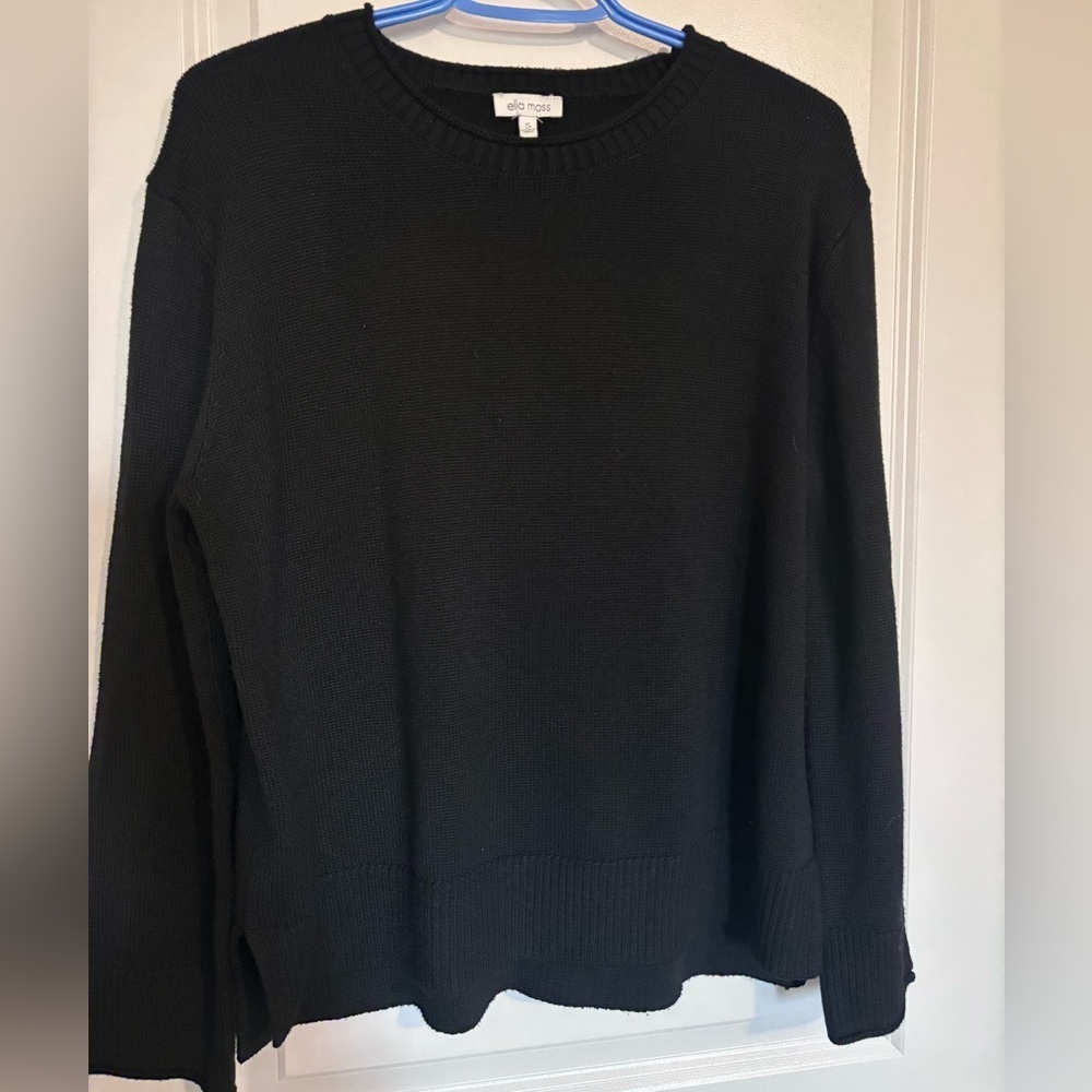 Vintage Ella Moss Super Soft Classic Black Crew Roll Neck Sweater with side slit